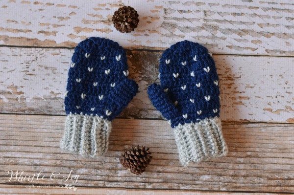 Snowfall Crochet Mittens