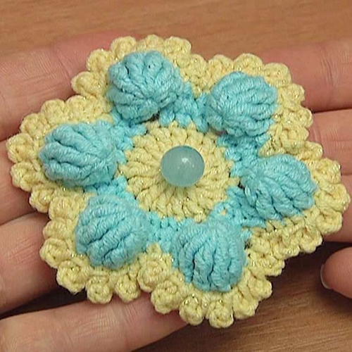 Crochet 6-Petal Flower Pattern
