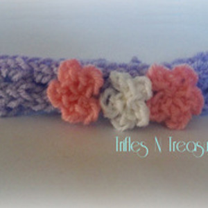 Precious Posies Headband - This list of unique crochet baby headbands for girls are sweet and simple. You can whip these free crochet patterns up in no time, and there are so many options. #CrochetBabyHeadbands #BabyHeadbandPatterns #FreeCrochetPattern