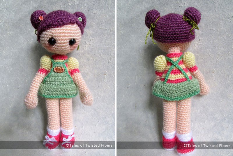 Cookie the Amigurumi Girl - These free crochet doll patterns are a mix of amigurumi patterns and other techniques. Create your own world with dolls that will take you on a journey. #AmigurumiPatterns #CrochetDollPatterns #FreeCrochetPatterns