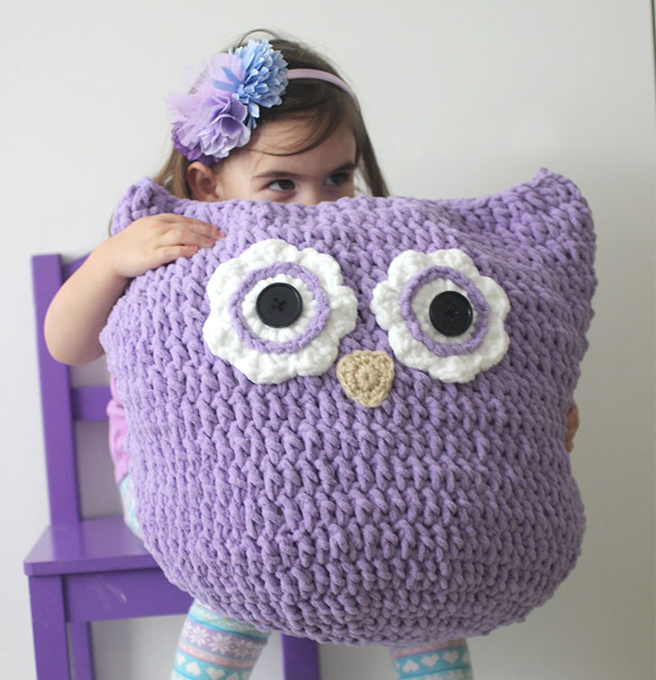 30 Crochet Pillow Patterns for Kid's Rooms • Mermaids & Monkeys