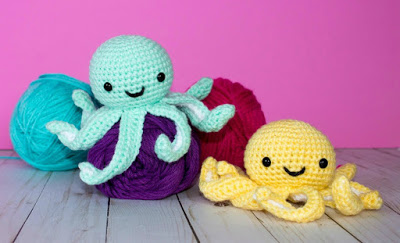 crochet amigurumi mini octopus